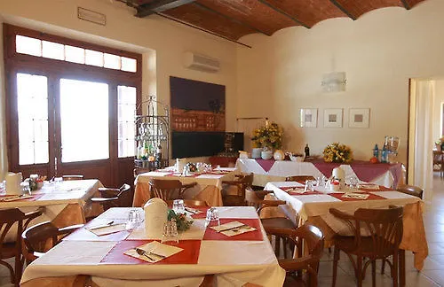 Hotel Relais Santa Genoveffa Паганико 0*,