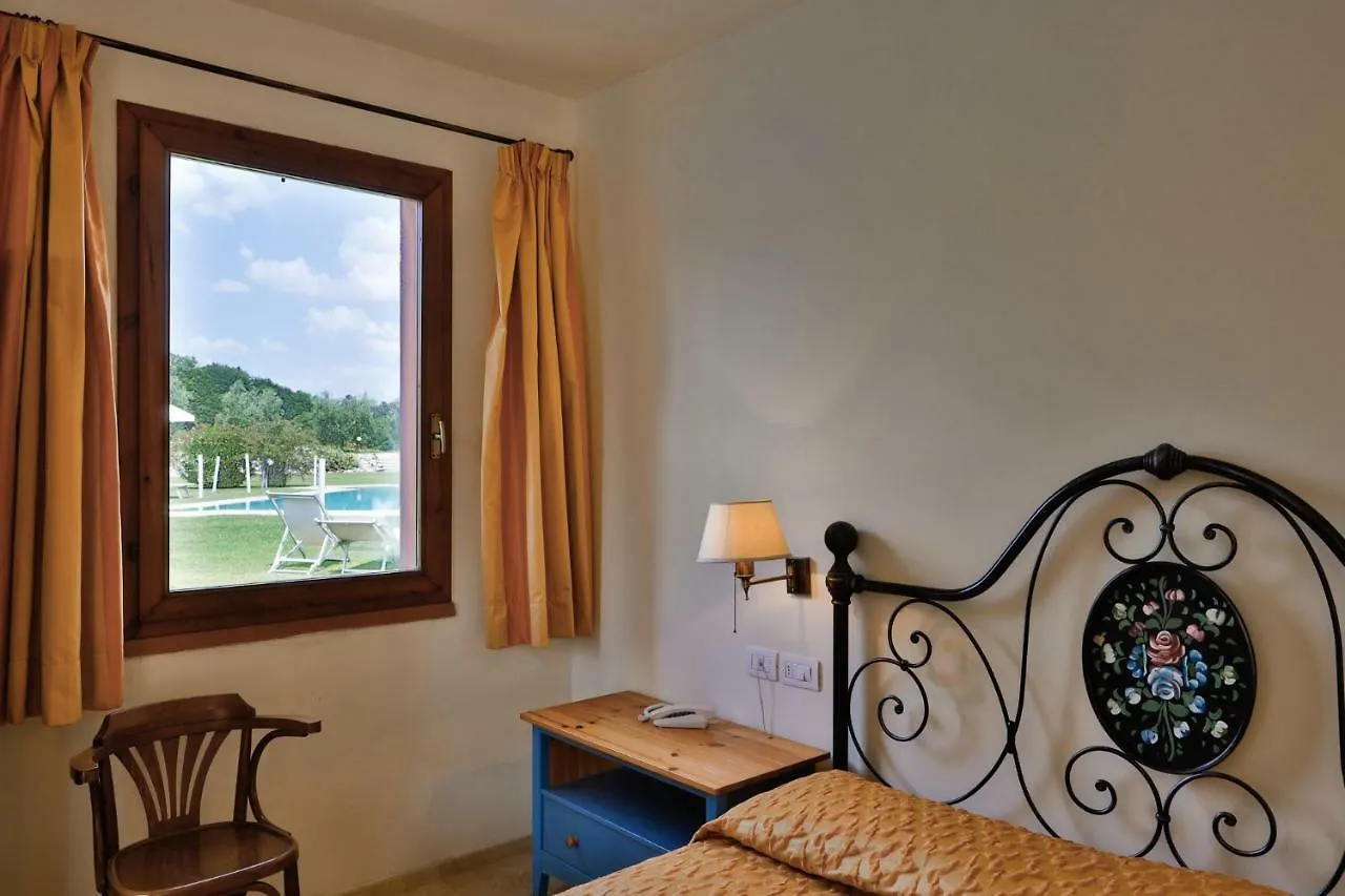 Hotel Relais Santa Genoveffa Паганико Летний дом